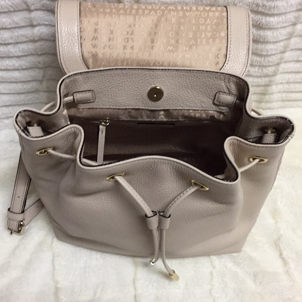 NWT Kate Spade Small Breezy Backpack - beige - Picture 4 of 7